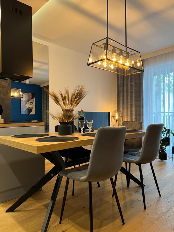 Family & Business Elegant Apartments: Kadzielnia Terrace with Garage Kielce Exterior photo