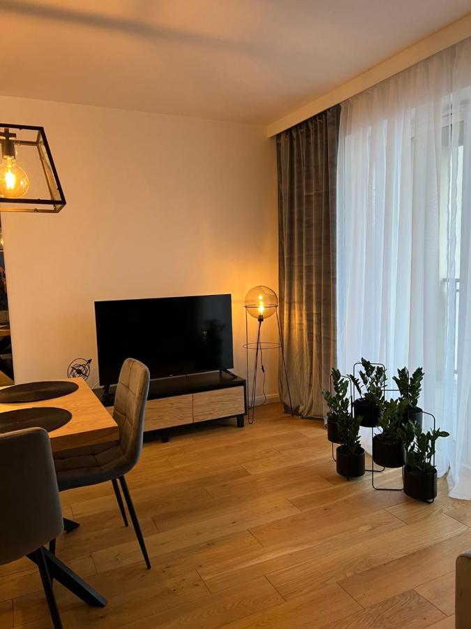 Family & Business Elegant Apartments: Kadzielnia Terrace with Garage Kielce Exterior photo